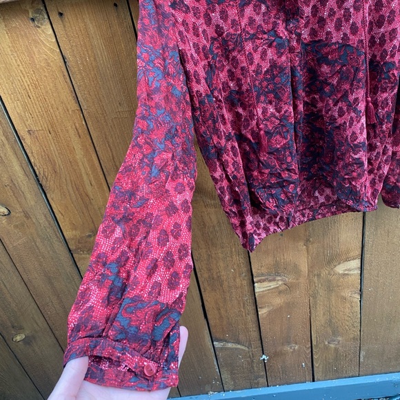 Lucky Brand lightweight top - Picture 5 of 9